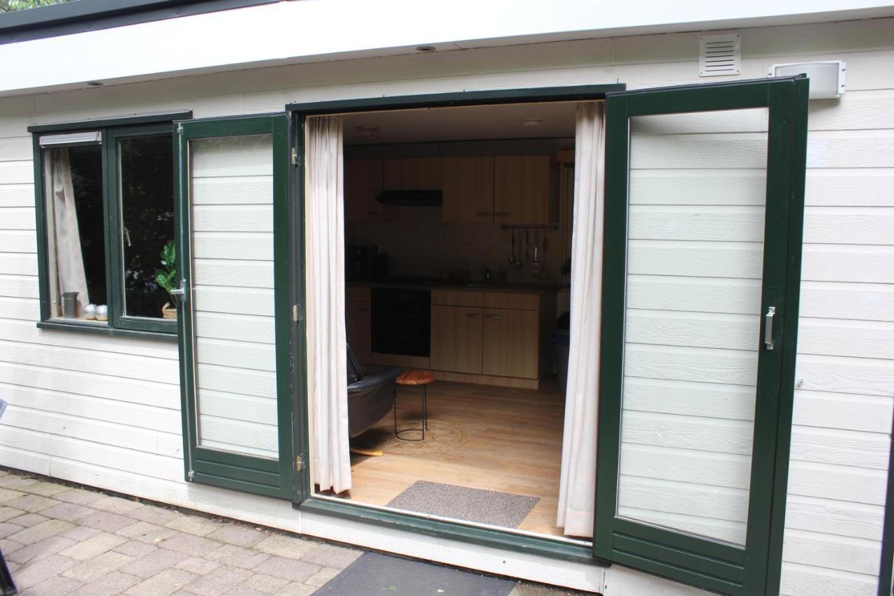 Sfeervolle Chalet Met Terras, H14 De Veldkamp, Epe, Voor 4 Personen Exterior photo